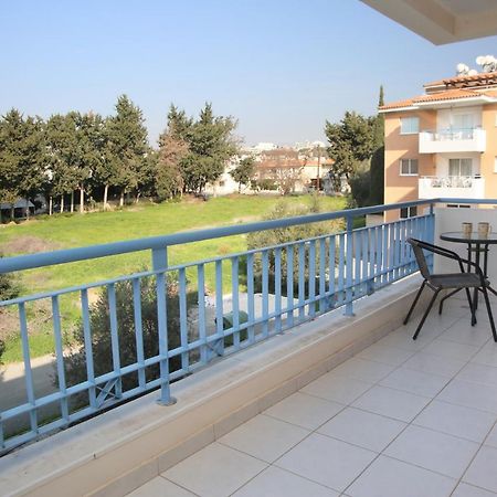 Apartment Iris Village Kato Paphos Exterior foto